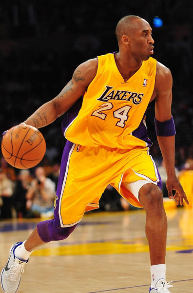 苏格兰11月世预赛大名单：麦克托米奈、罗伯逊领衔