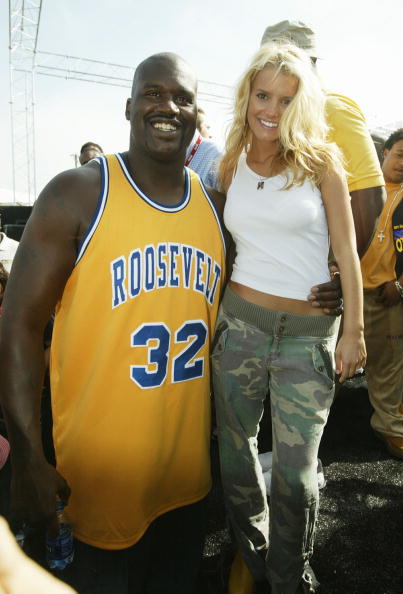 一日意甲动向：国米大胜科莫晋级榜首，米兰中锋实在是太令人发愁