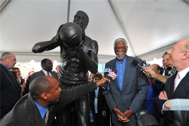 斯基拉：麦克托米奈在夏窗拒绝了沙特的巨额报价