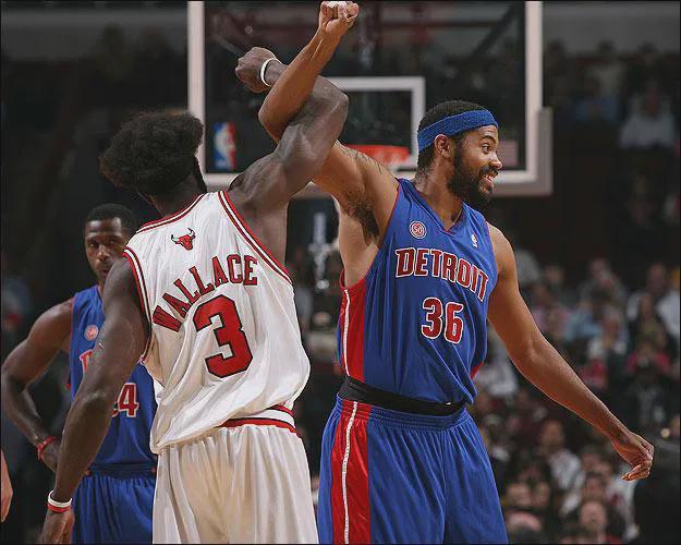 来支持谁的？贝克汉姆现身迈凯伦车队P房