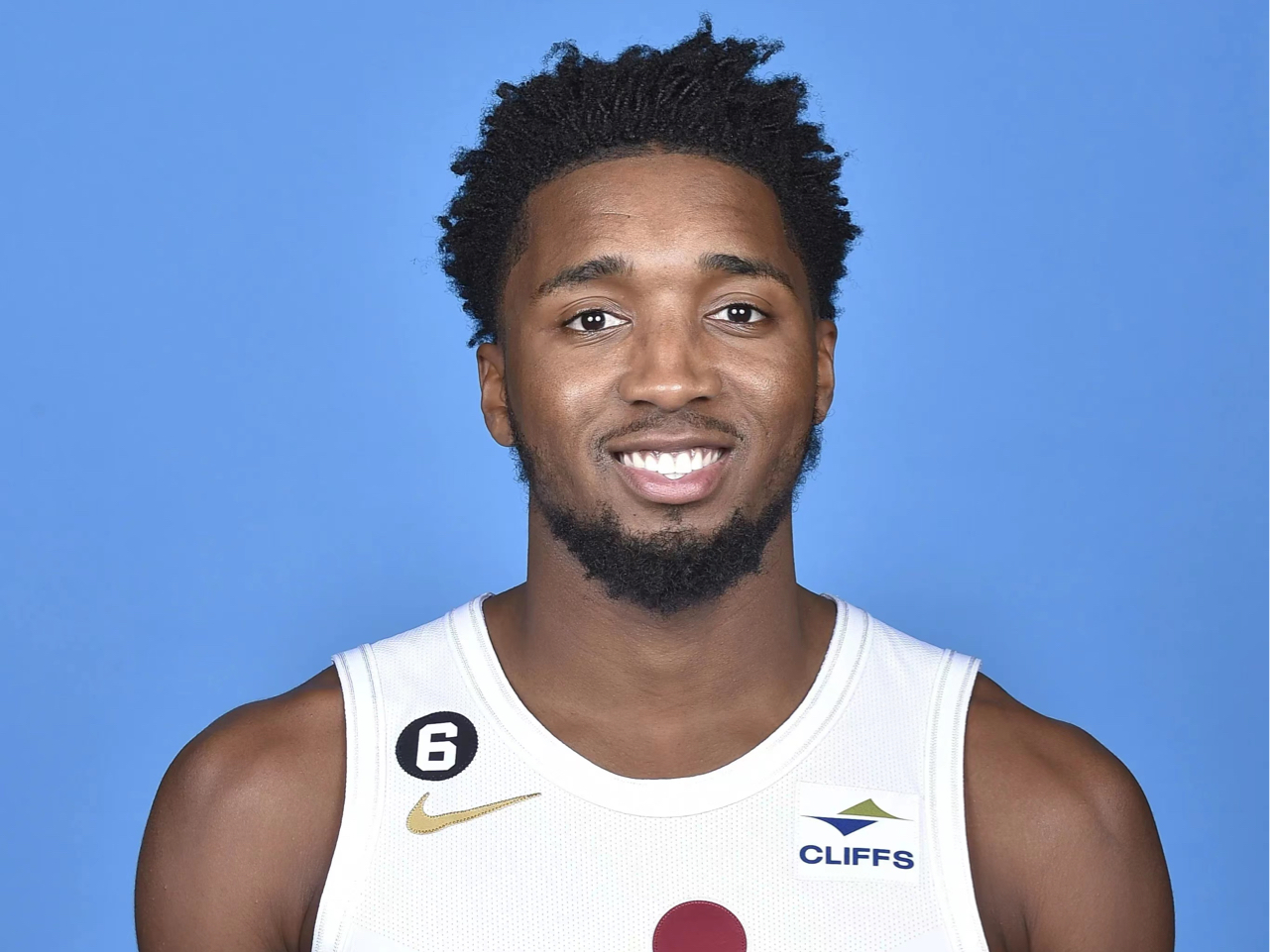 中足联发布2025赛季职业联赛数据：三级联赛累计观众近900万