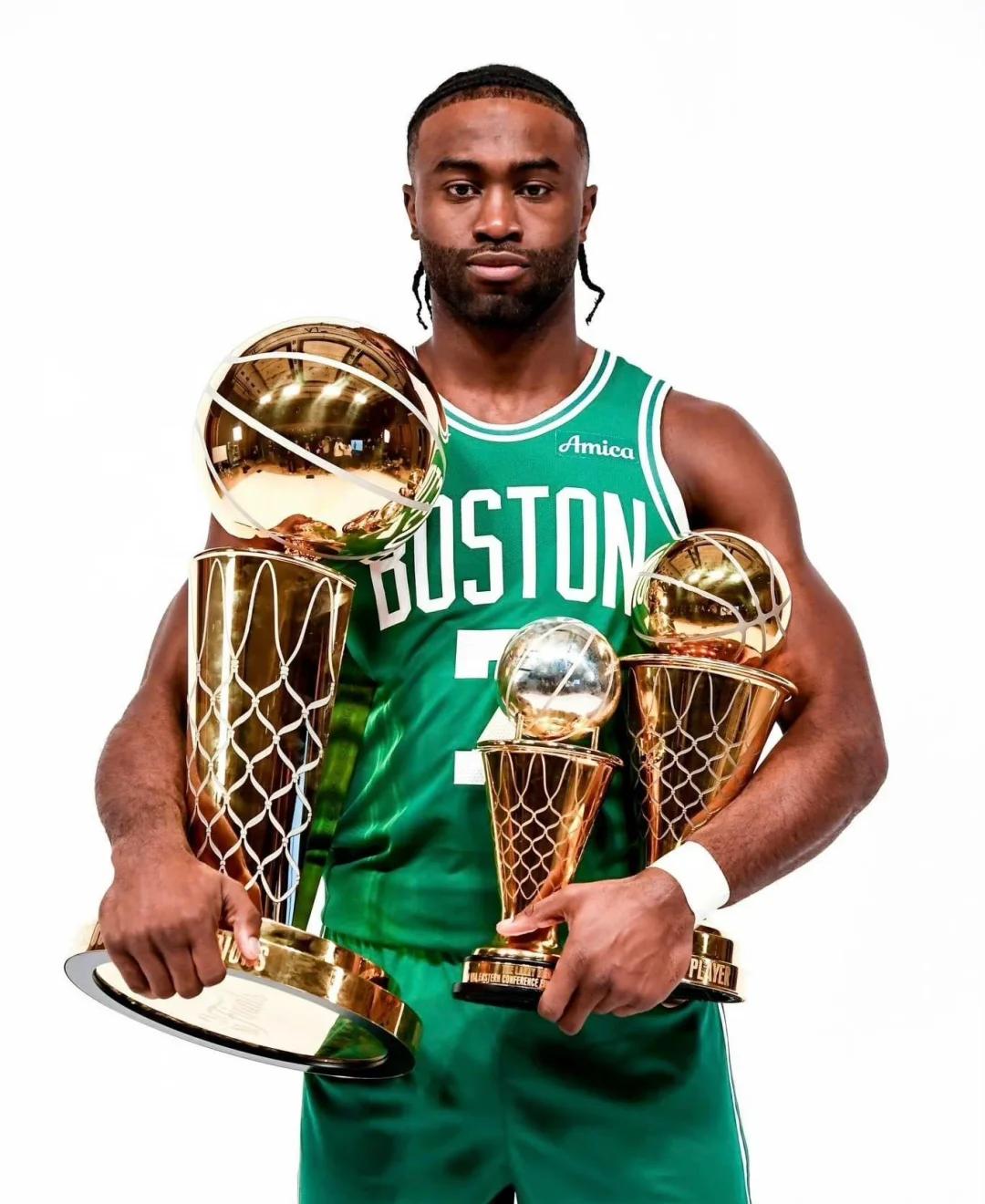 7场打完，基本可以确定，詹姆斯维持22年的历史第一纪录，要断了