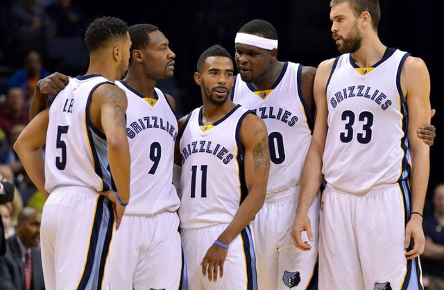 TA：前职业扑克选手执教球队升入奥超，善于理性做出战术调整